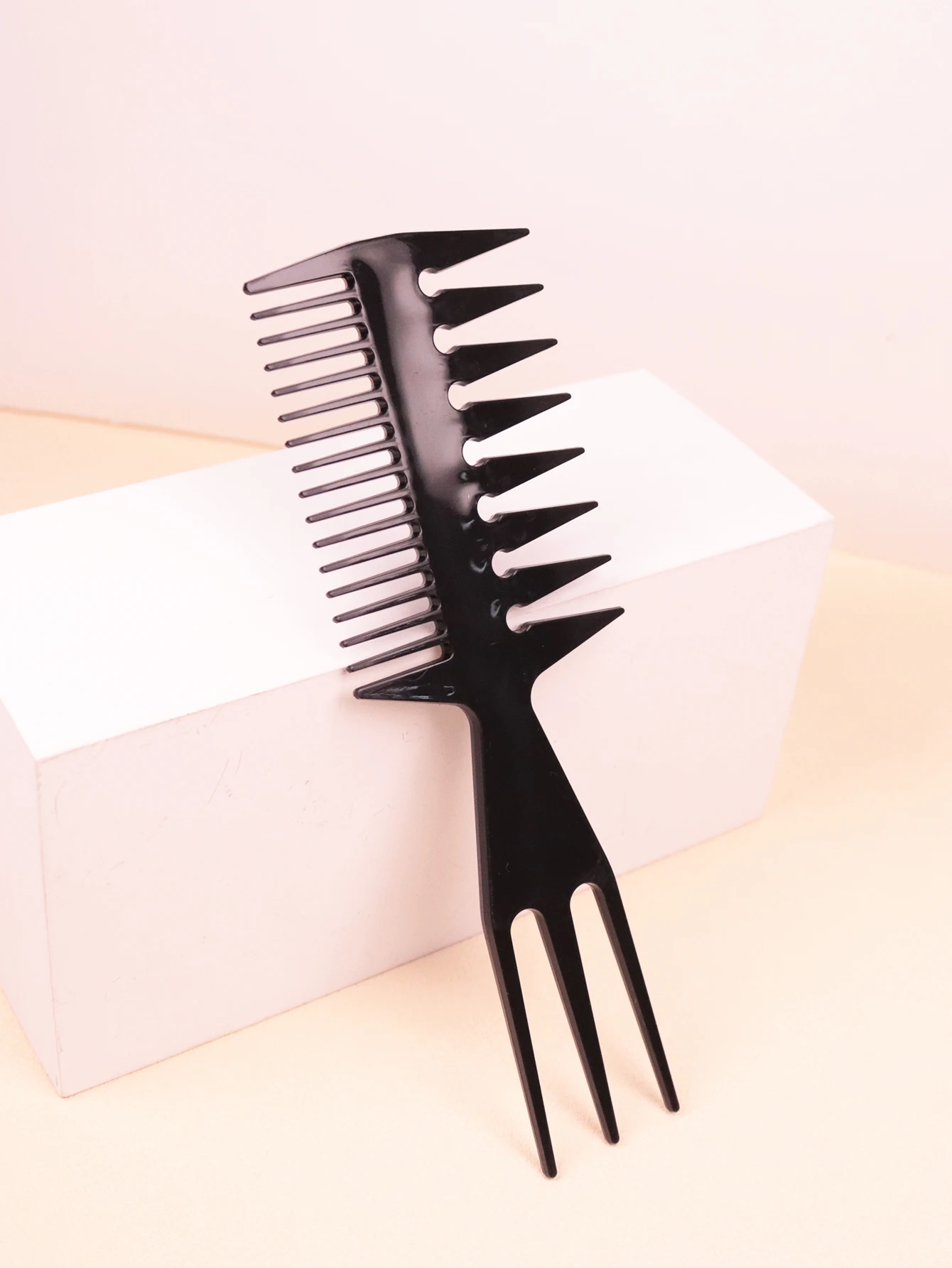 1pcs anti-static double-sided tooth tail handle styling comb plastic hair tool, used for smoothing and straightening hair 3