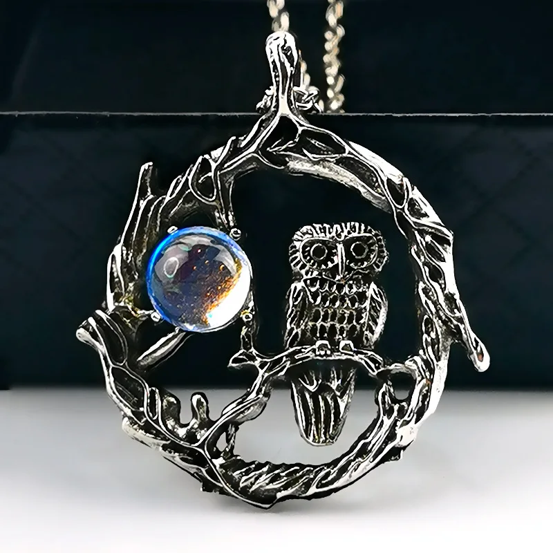 

Trend Moonstone Pendant Necklace Women's Fashion Summer Bohemian Vintage Jewelry Gothic Owl All-In-One Jewelry Party Gift Decor