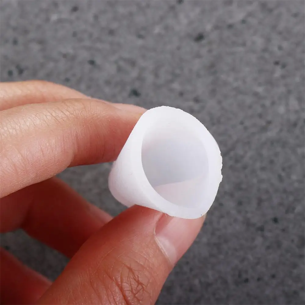 Silicone Callus Remover For Protect Cracked Skin Finger Protector Silicone Toe Separator Finger Separator Bunion Corrector