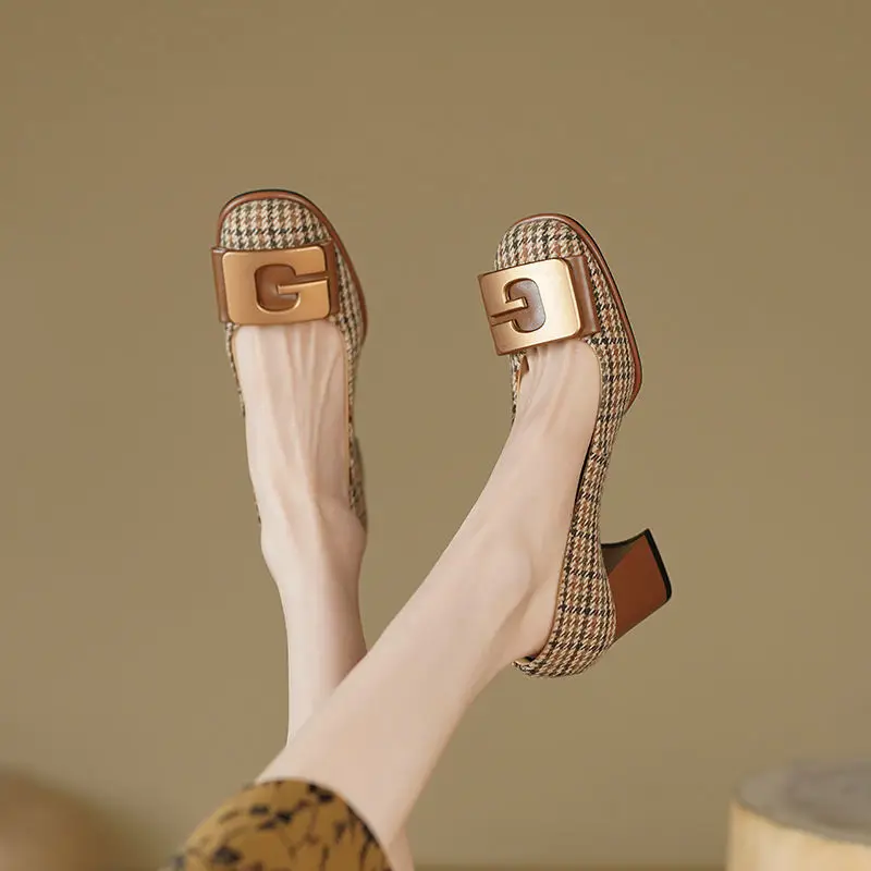 Calçado de verão feminino bombas sapatos de salto alto para mulher 2025 no salto bloco grosso escritório marca luxo moda tendência sapato