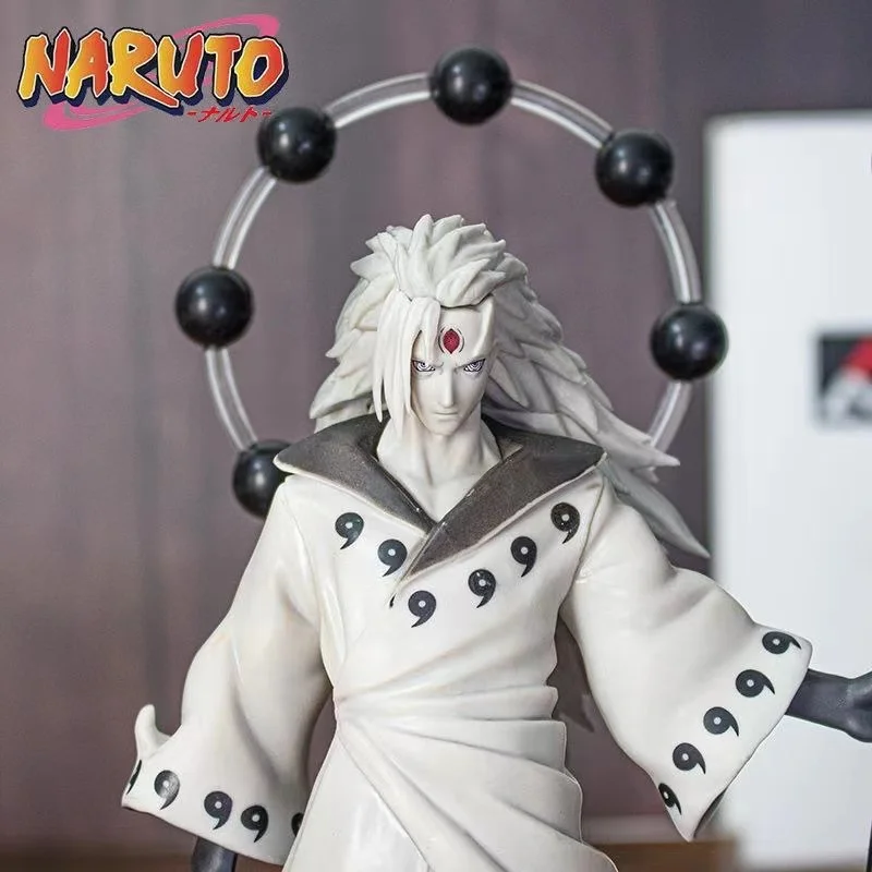 Figurine articulée Naruto Uchiha Madara (28 cm