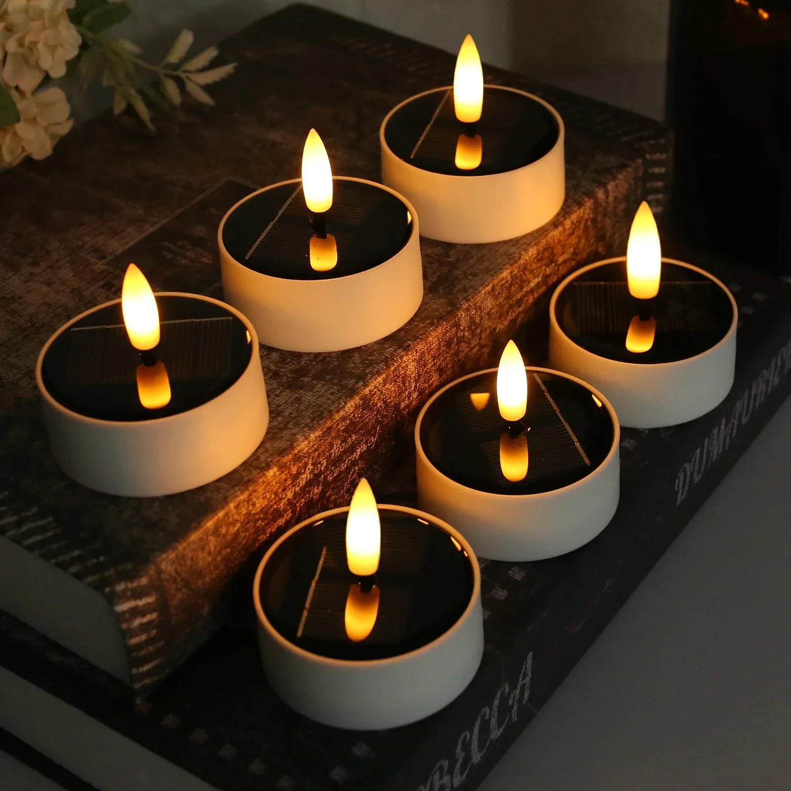 2 Candele LED Senza Fiamma CVHOMEDECO – Cera Immersa A Mano, Timer 6 Ore, Batterie AA, Colore Avorio - Foto 4