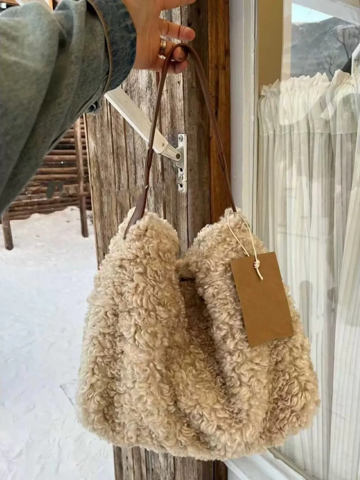 Women Bag Autumn Winter Luxury Fashion New 2026 Imitation Lamb Wool Shoulder Bag Handbag Simple Office Women Bag Handbags Purses