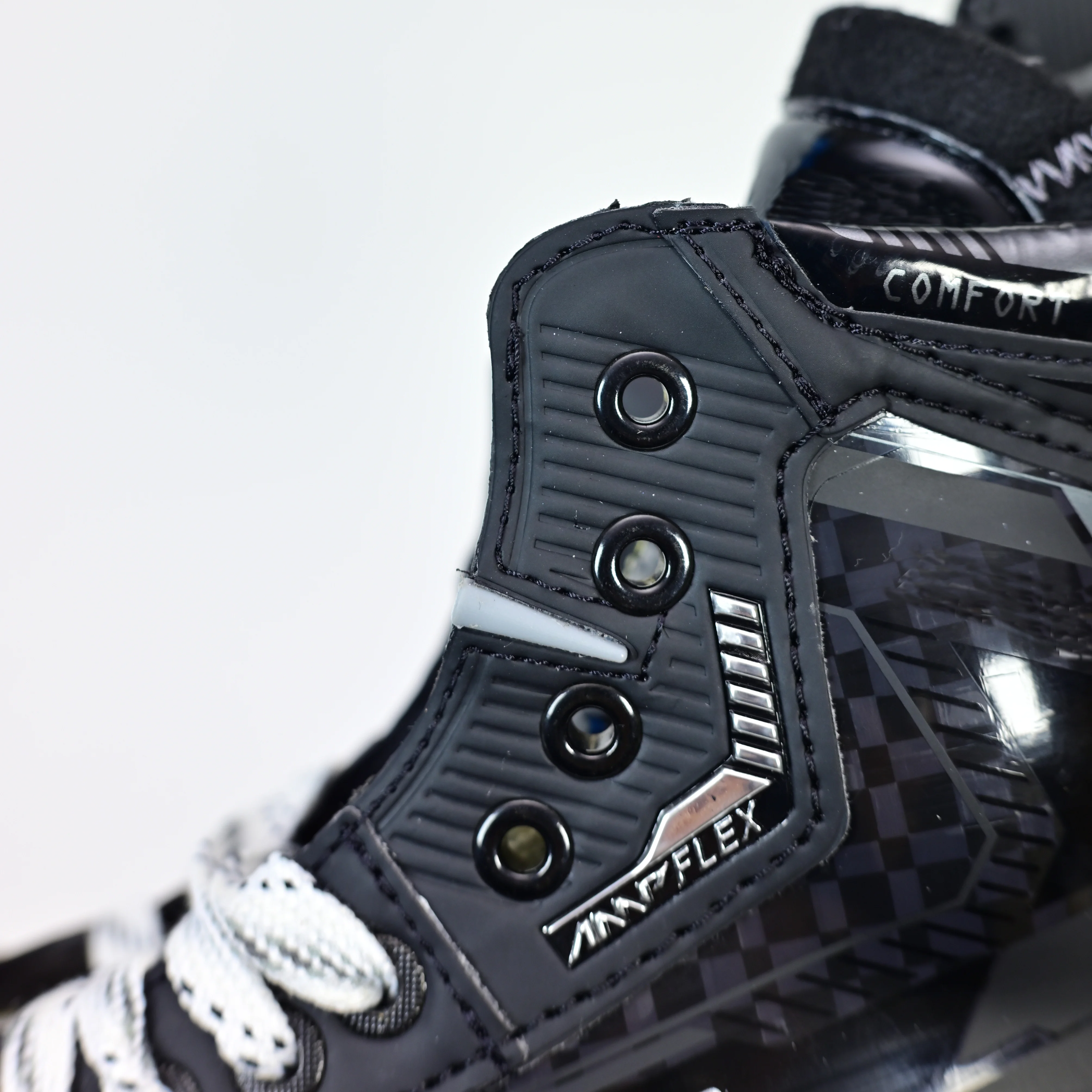 Hockey Skate Heat Molding Thermalform Curv Composite Steel Blade Carbon Fiber Lightweight Customizable Real Ice Performance Fit