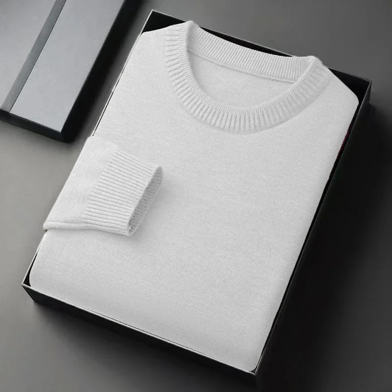 Autumn New Men's Round Neck Pullover Long Sleeved Knitted Sweater Retro Lightweight Sports Shirt Soild Color Casual Jacket 4