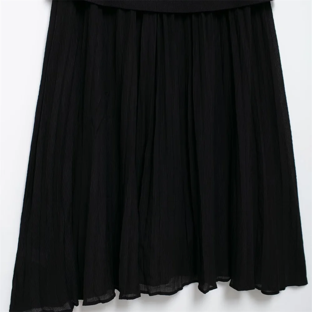 Autumn New Women's Clothing Style Slimming Asymmetric Knitted Coat Small Folded Splicing Skirt Set