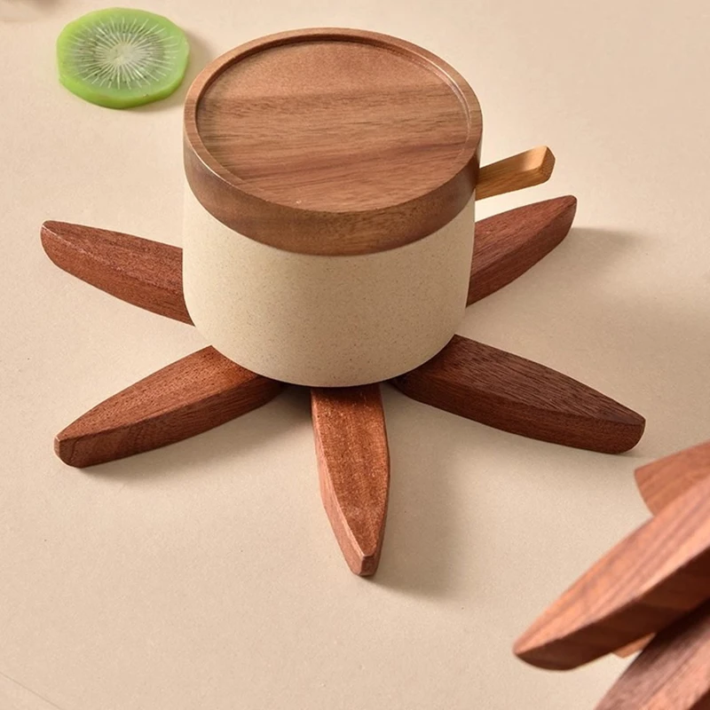 Sottopentola In Legno A Forma Di Albero - Set 4 Pezzi + Supporto, In Faggio, Diametro 19,8 Cm, Regalo Cucina