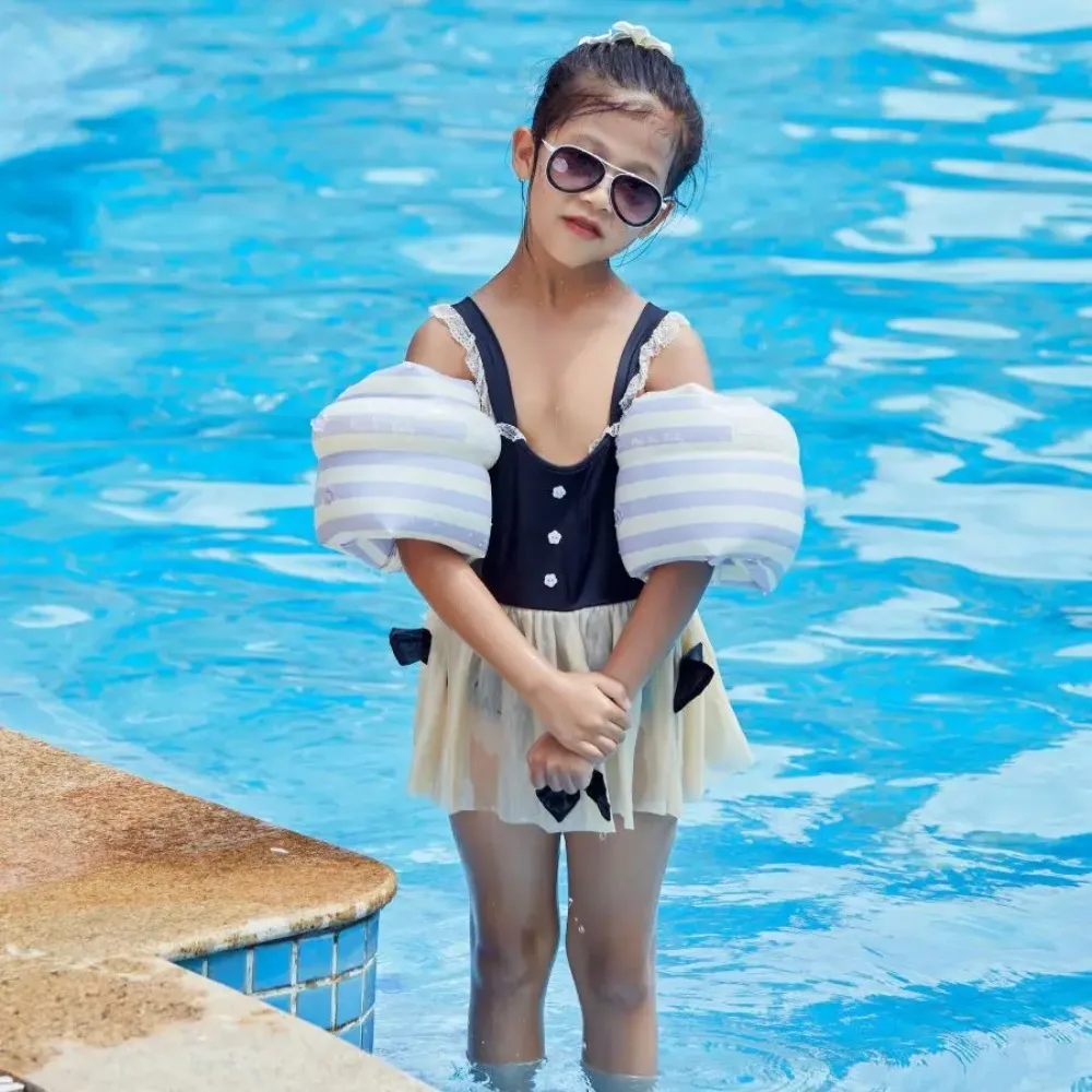 Inflatable Swim Ring 2