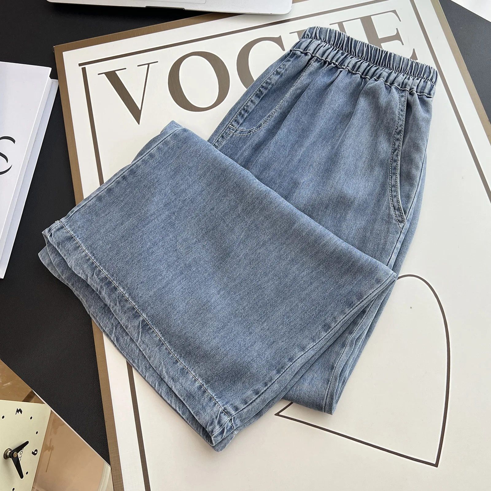 Summer New Minimalist Thin Wide Leg Jeans For Plus Size Women 100KG Casual Lyocell Denim Cropped Pants 8503