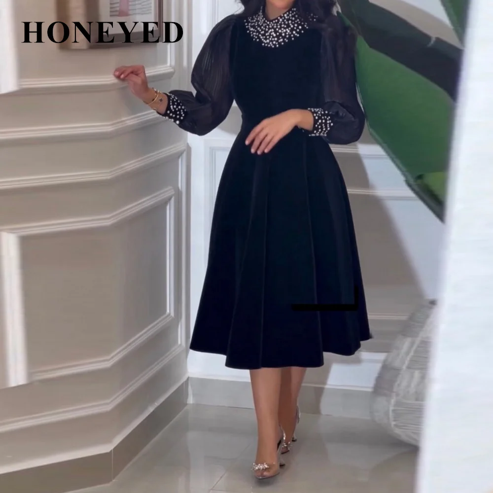 

Elegant Black Ball Gown Jewel Neck Long Sleeve Crystal Beaded Rhinestone Formal Party Dress Tea length Satin Cocktail Dresses
