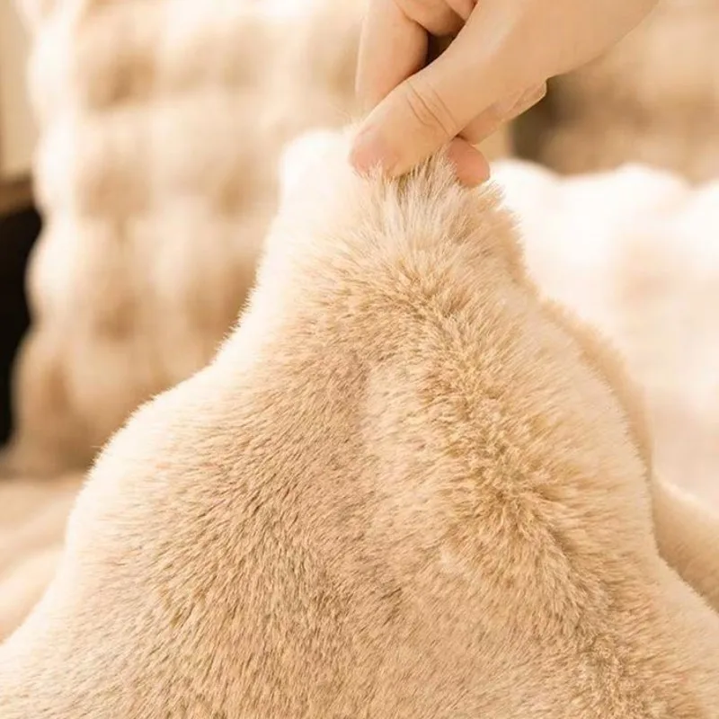 Ultra-soft faux fur pet blanket mat for dogs and cats warm winter sleeping bed sofa cushion washable pet mat
