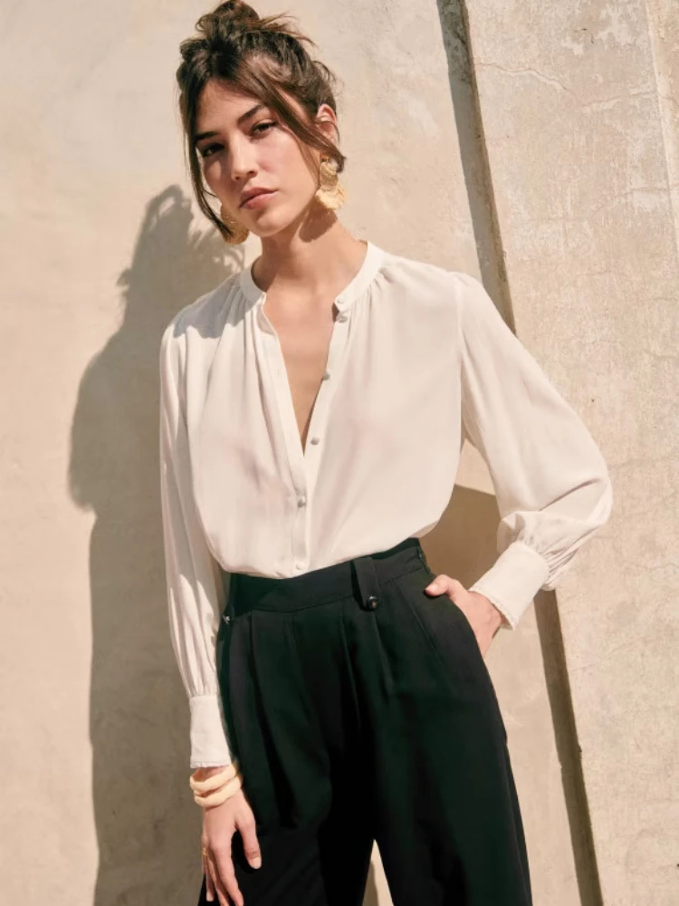

2023 Spring and Summer New V-neck Single-breasted Women Solid Color Shirt