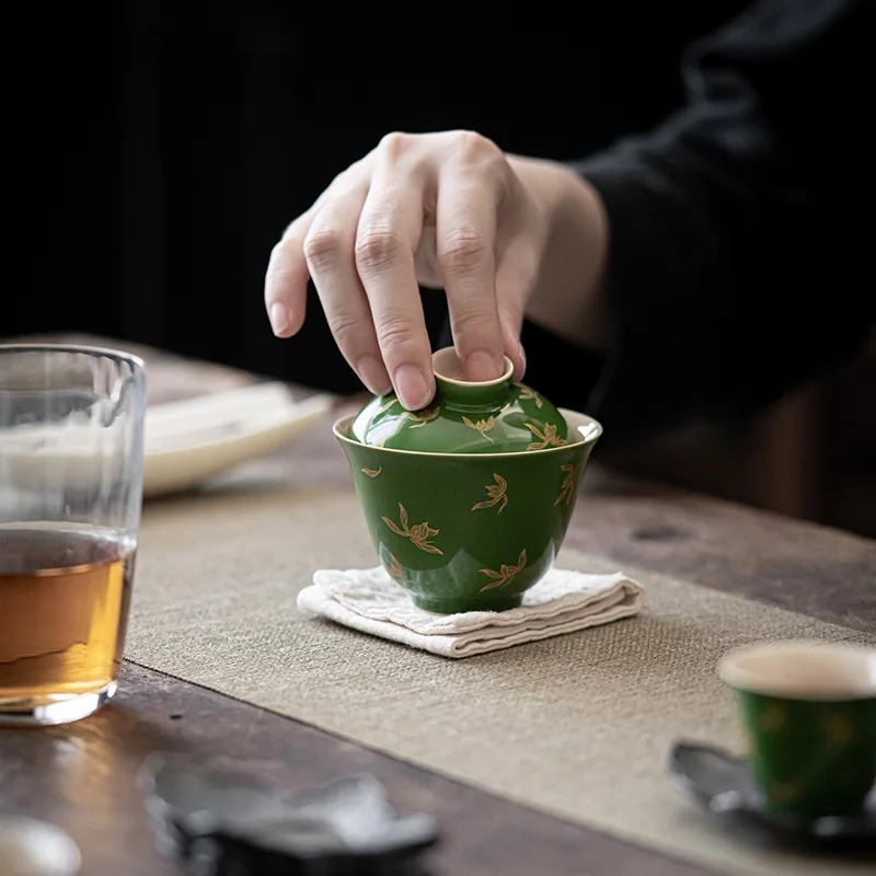 Teacup Green gilded covered bowl Tea making bowl Kung Fu Tea Set Ceramic cup Sancai covered Colored glaze tea cup set