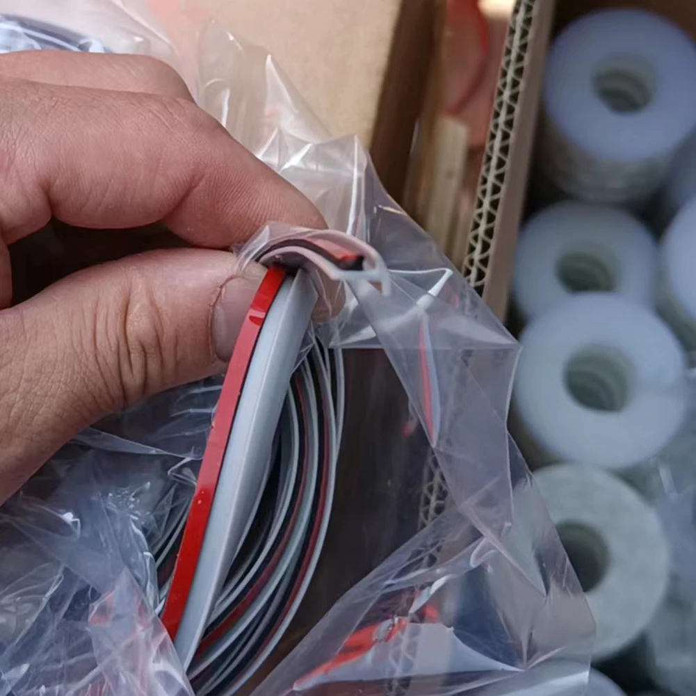 Рисунок 4 - Автомобильная уплотнительная лента 2 м