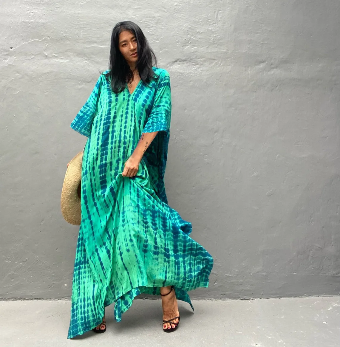 Fashion Casual Striped Print Long Dresses Women Bohemian V-neck Bat Sleeve Loose Slit Beach Dress Summer New Beachwear Vestidos 33 Fashion Casual Striped Print Long Dresses Women Bohemian V-neck Bat Sleeve Loose Slit Beach Dress Summer New Beachwear Vestidos