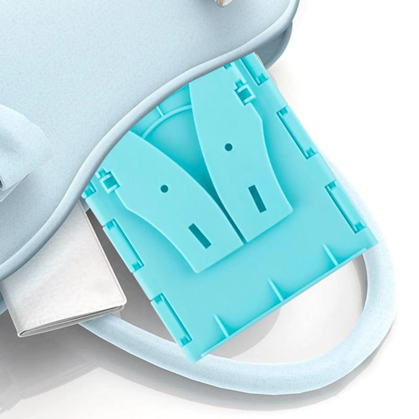 Portable Folding Toilet For Women Men Keep The Environment Clean For Kids Children Camping Hiking Travel 6