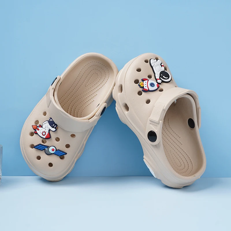 Summer Kids Sandals 3-15 Years Children's Slippers Baby Girls Shoes Non-Slip Clogs Cartoon Cute Infant Girls Sandals Boys Shoes kids sandals,garden clogs shoes