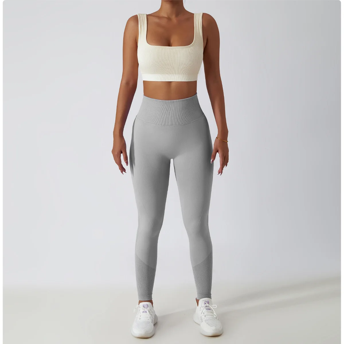 Seamless Ribbed Yoga Leggings – Tummy Control Fit