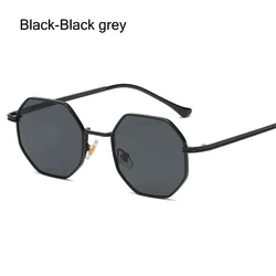 Unisex Round Metal Frame Sunglasses with UV400 Protection (B - Black - Black grey)