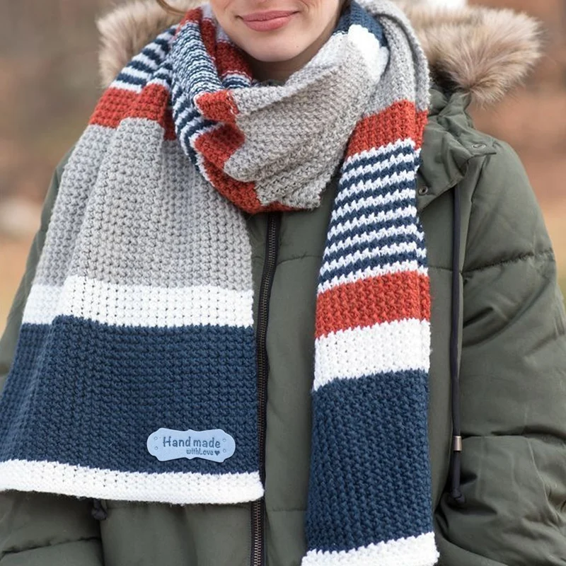 Рисунок 3 - Этикетки из искусственной кожи ручной работы