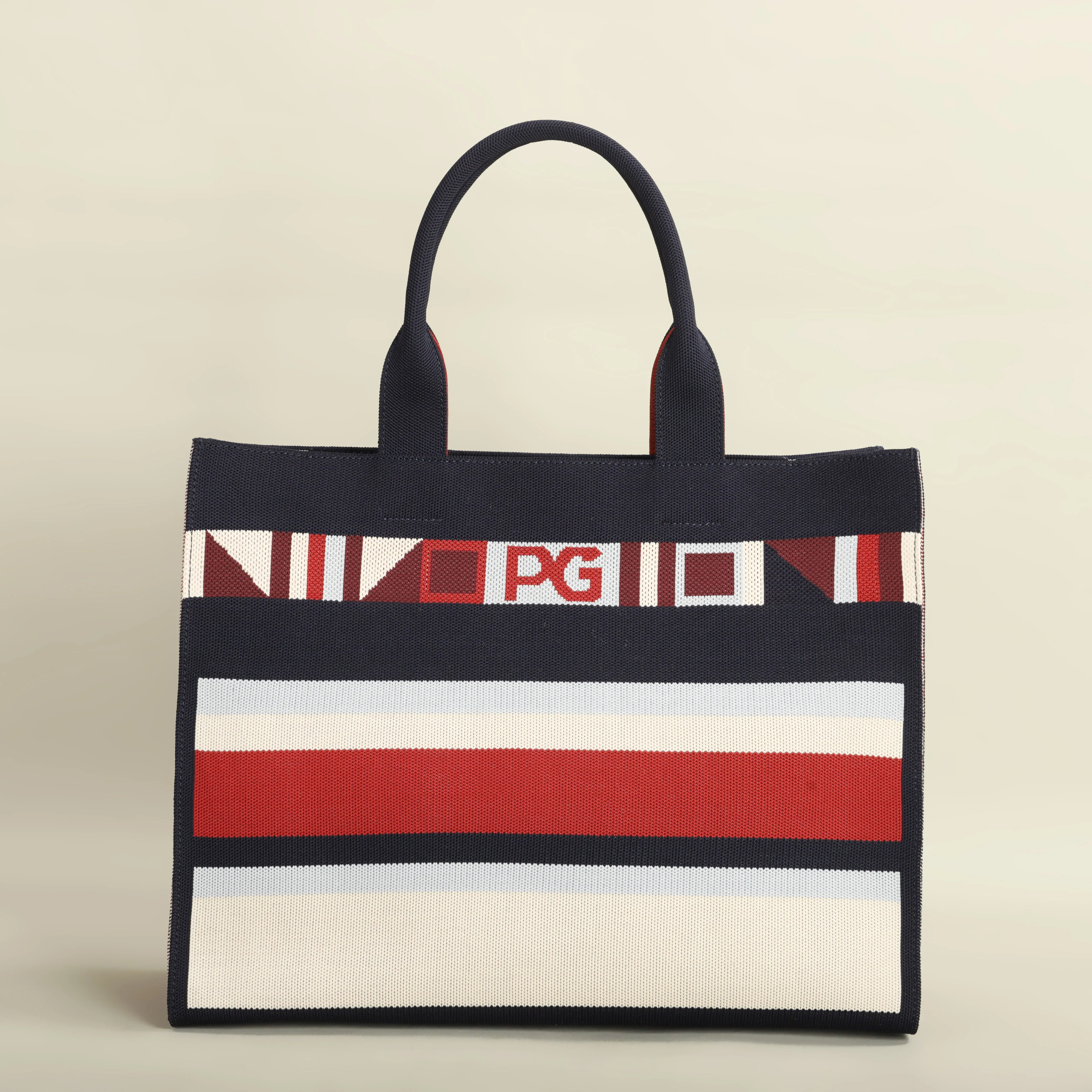 Soft mesh tote shoulder bag with zipper closure