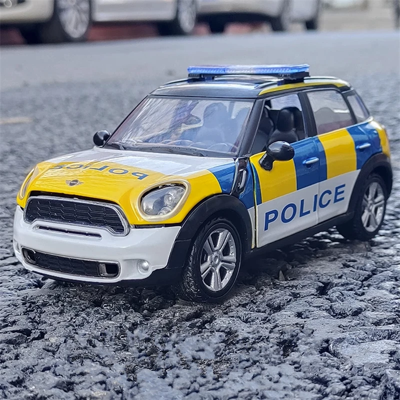 1:24 Mini Cooper S Countryman Alloy Mini Car Model Diecasts