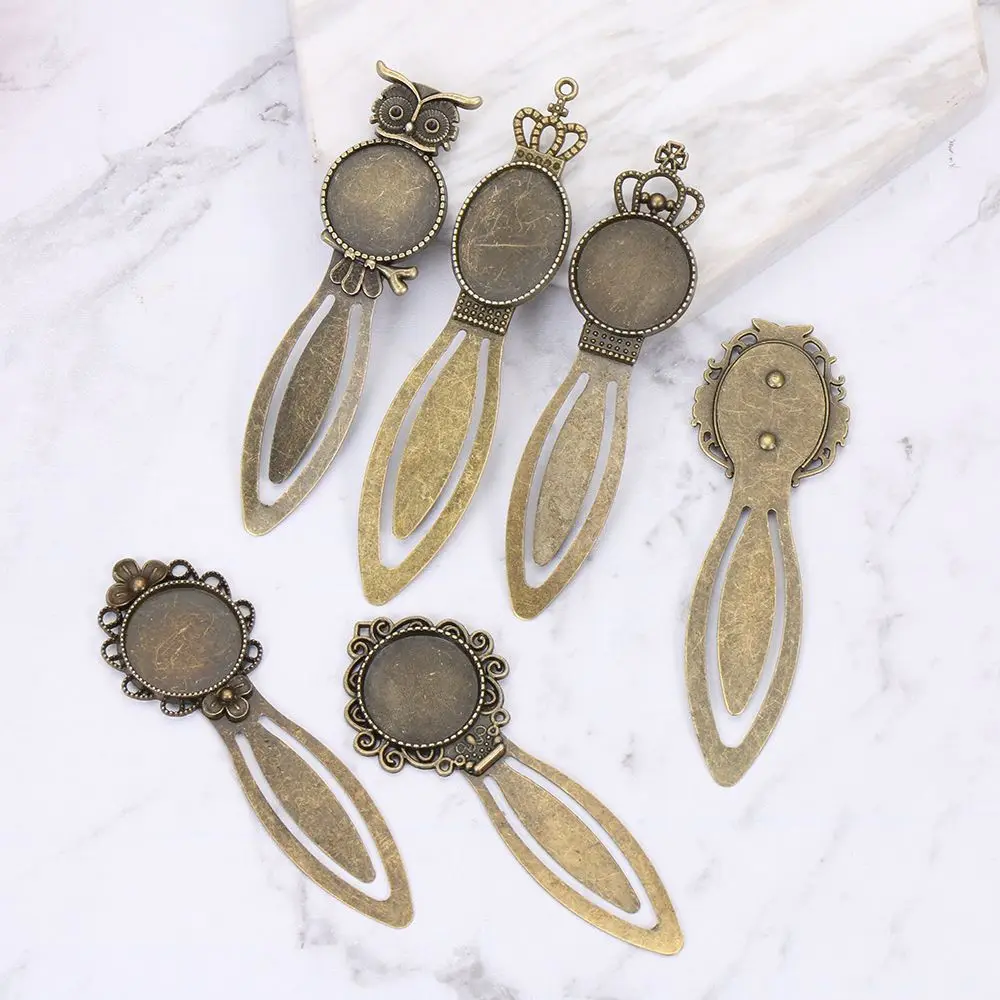 Metal Bookmark 1PC Antique Bronze Oval Style Iron Metal Bookmark Vintage Retro Handmade Bookmark for Cabochon Cameo DIY Student Gifts