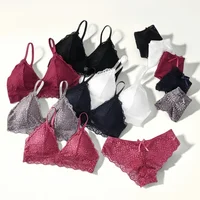 Women's Floral Lace Bralette & Panty Set