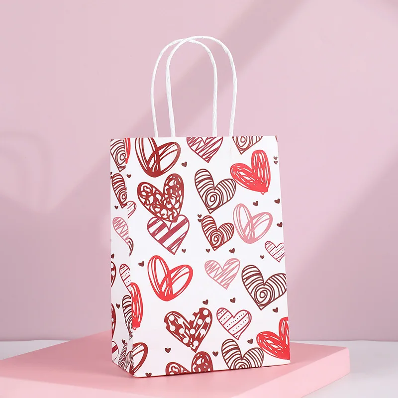 

Love Heart Gift Bag Kraft Paper Chocolate Candy Cookie Bag 2024 Valentines Day Gift Packaging Wedding Birthday Party Decor