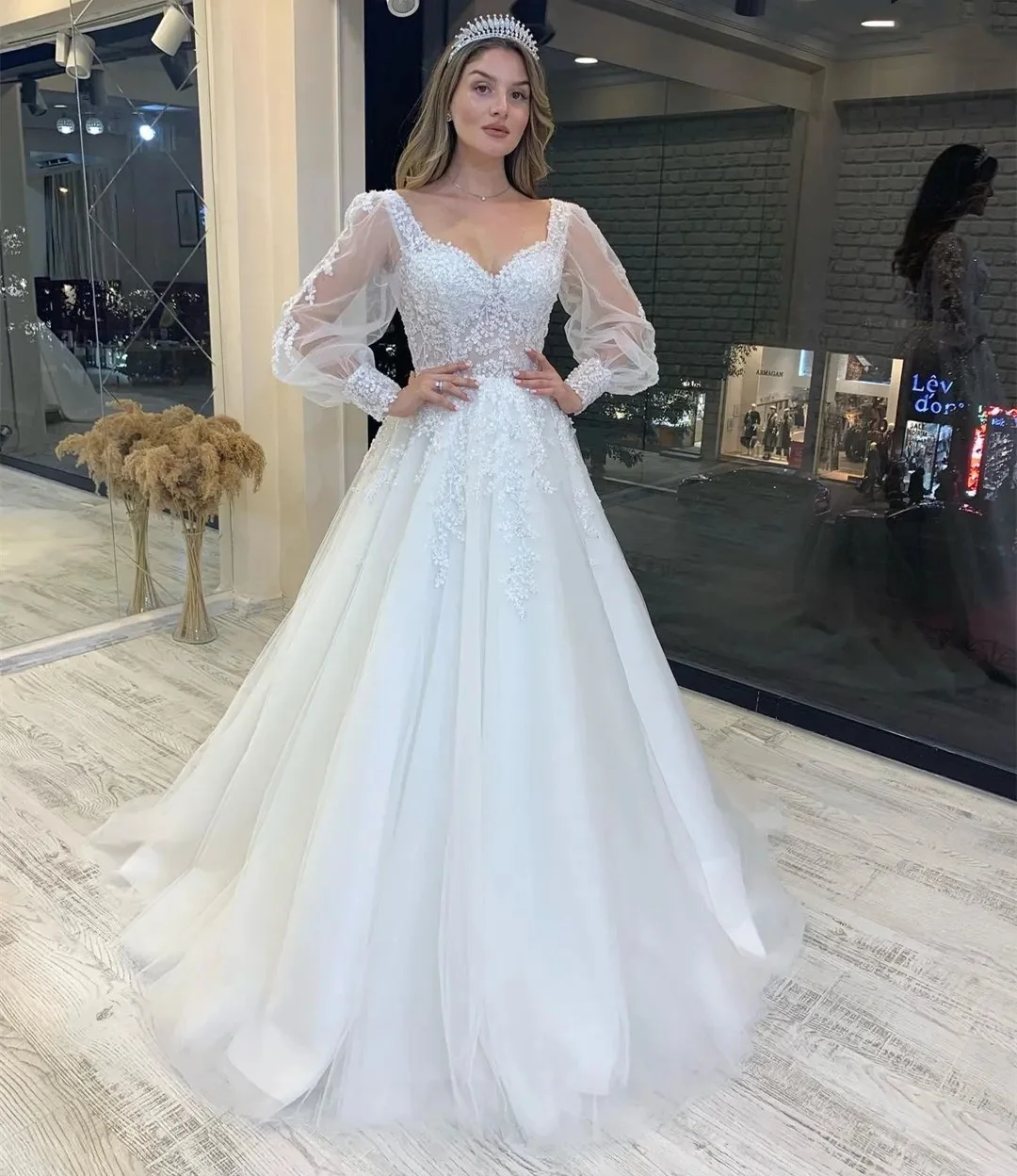 

Luxury Wedding Dresses Puff Long Sleeves A-Line Princess Sweep Train Lace-Up Beads Bridal Gowns Robe De Mariee Vestido de novia