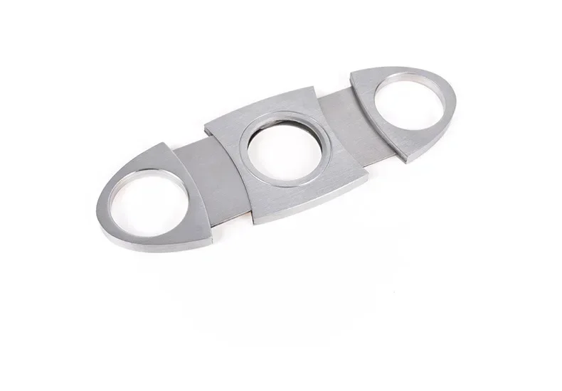 Description Picture 5 of itemStainless Steel Cigar Cutter Metal Classic Cutter Cigar Scissors Gift Puncher Cutting Knife Cigar Accessory
