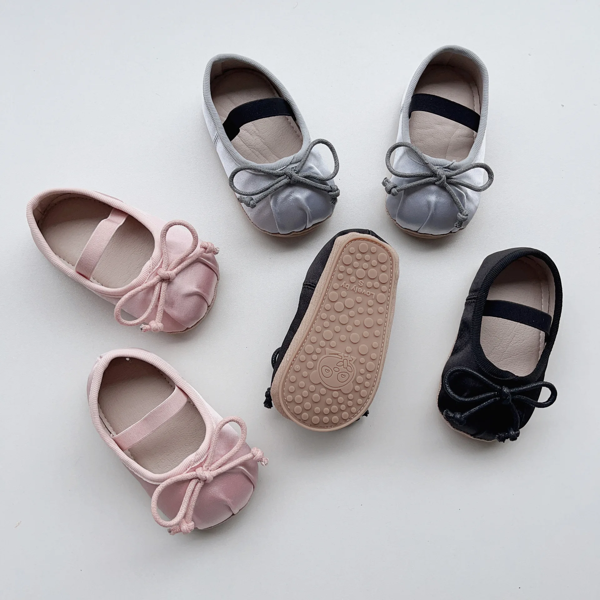 2024 Baby Girl Shoes Comfortable Ballet Princess Butterfly-knot Velvet Soft Sole Toddler Shoes Fashion First Walkers Kid Shoes 2