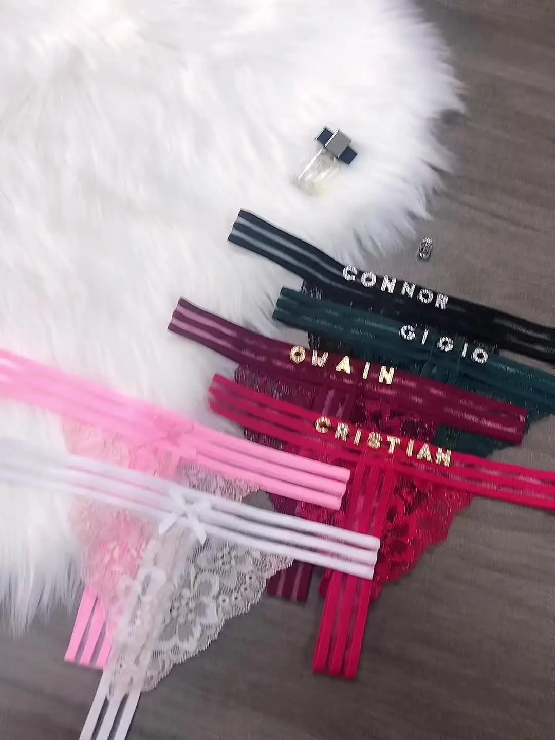 Lettera Personalizzata Sexy T Perizoma Per Donna - Personalizzato Fidanzato Nome Lettere Perizoma Perizoma Sexy Pizzo Fai Da Te Vita Pancia Gioielli Per Il Corpo Donne Regali Di Compleanno Ragazze,V