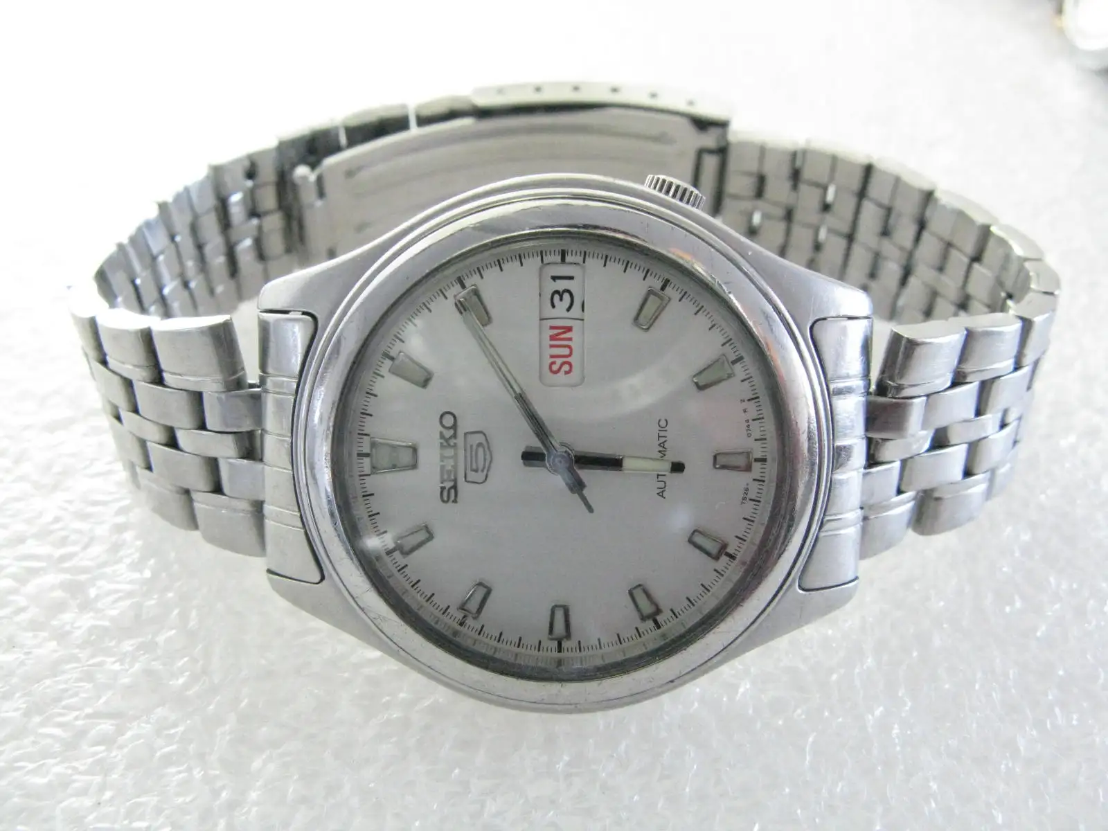 Orologio Da Uomo Automatico Rotondo 7 S26A Luminoso Giapponese Usato (Cinese + Inglese) Seiko 5