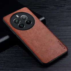 Premium Retro Litchi Pattern Leather Phone Case - Business Style Back Cover for Realme 13 Pro (Brown)