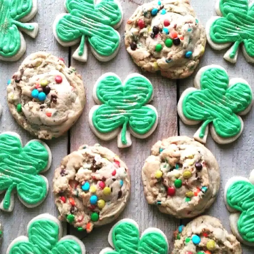 Stainless Steel Four Leaf Clover Shamrock Cookie Cutter St. Patrick&rsquo;s Day Biscuit Bread Molds Cookie Kitchen Bakeware Tools