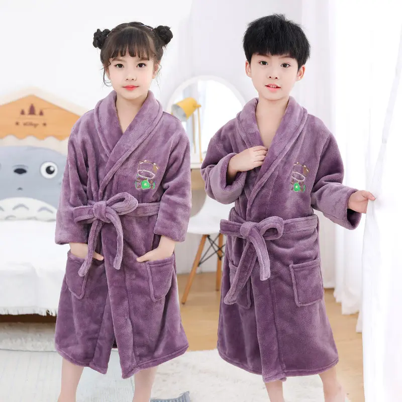 Fashionable Flannel Bathrobes for Children Girls Soft Teenage Boys Sleepwear Cartoon Bear Print Pajamas Coral Velvet Bathgrowns
