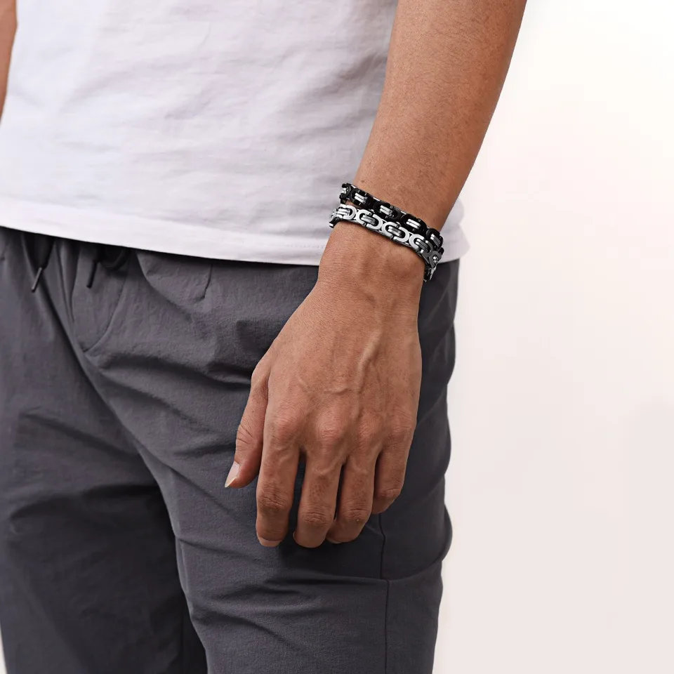 Flat Byzantine Bracelet Stainless Steel - Chunky Chain Curb Link, Unisex, Water Resistant, 9 Inch
