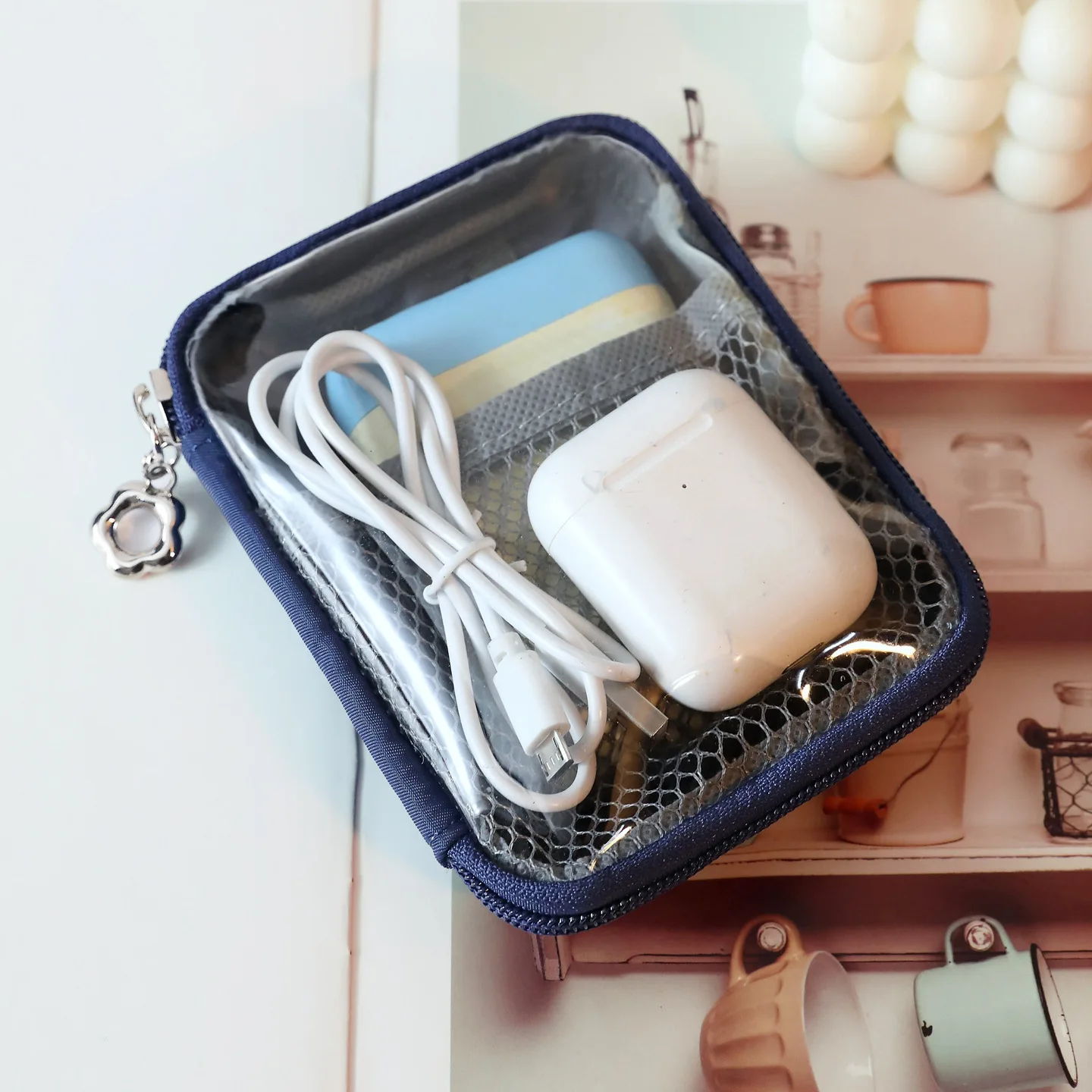 Stylish Portable Transparent Cosmetic Organizer & Travel Accessory Pouch