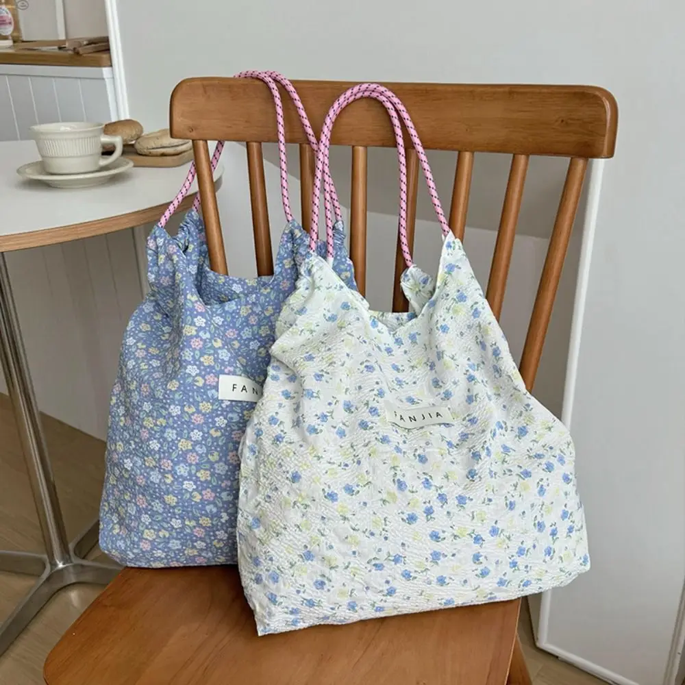 

Вместительные сумки-тоуты, новые сумки для макияжа с цветочным принтом, Полиэстеровая сумка для покупок, сумки на плечо для женщин и девушек