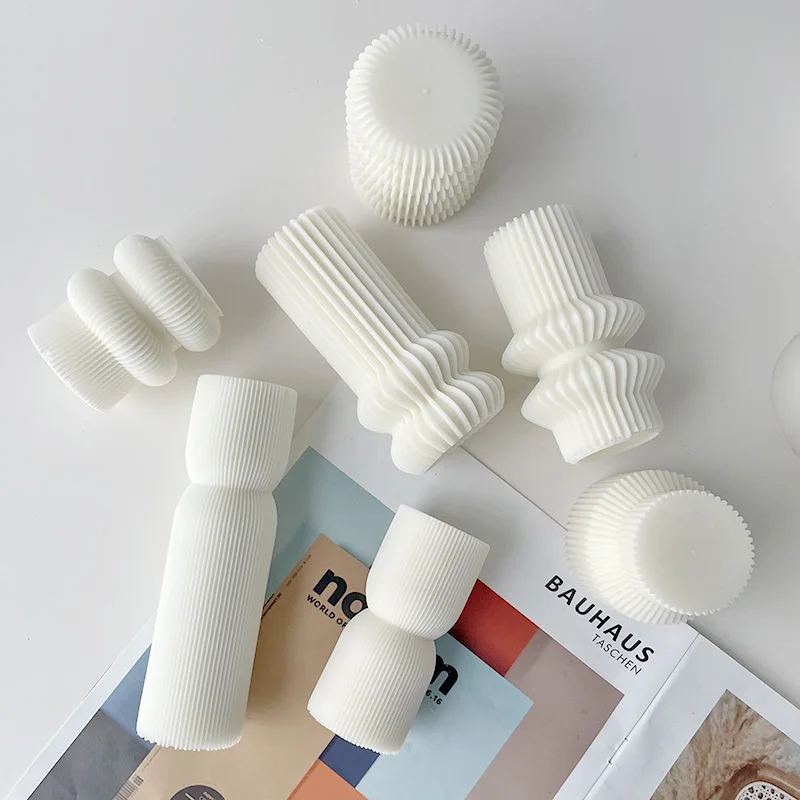 

D0086 3D Geometric Stripes Scented Candle Silicone Mold DIY Plaster Ornaments Handmade Mold