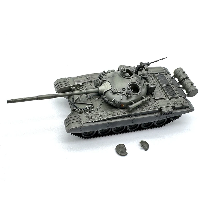 

1:72 Scale Plastics East German T-72G T72 Main Battle Tank Solid Color Model Militarized Combat Track Type Classics Collection