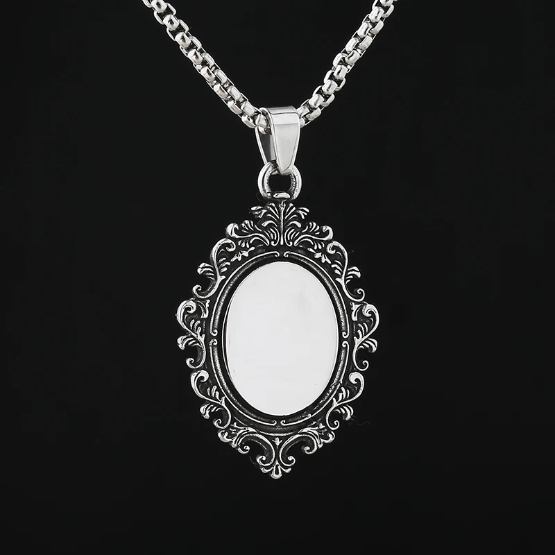 Flower Oval Mirror Locket Necklace