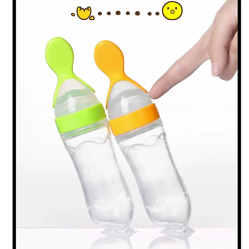 Infant Baby Squeezing Feeding Spoon Baby Silicone Baby Feeding Vegetable Fruit Bottle Baby Dish Scale spoon & hand towel set 3