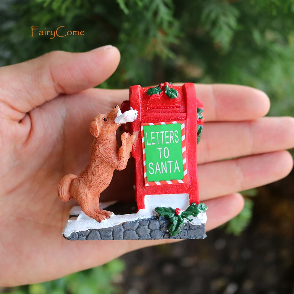 Festive Resin Mailbox Ornament with Puppy