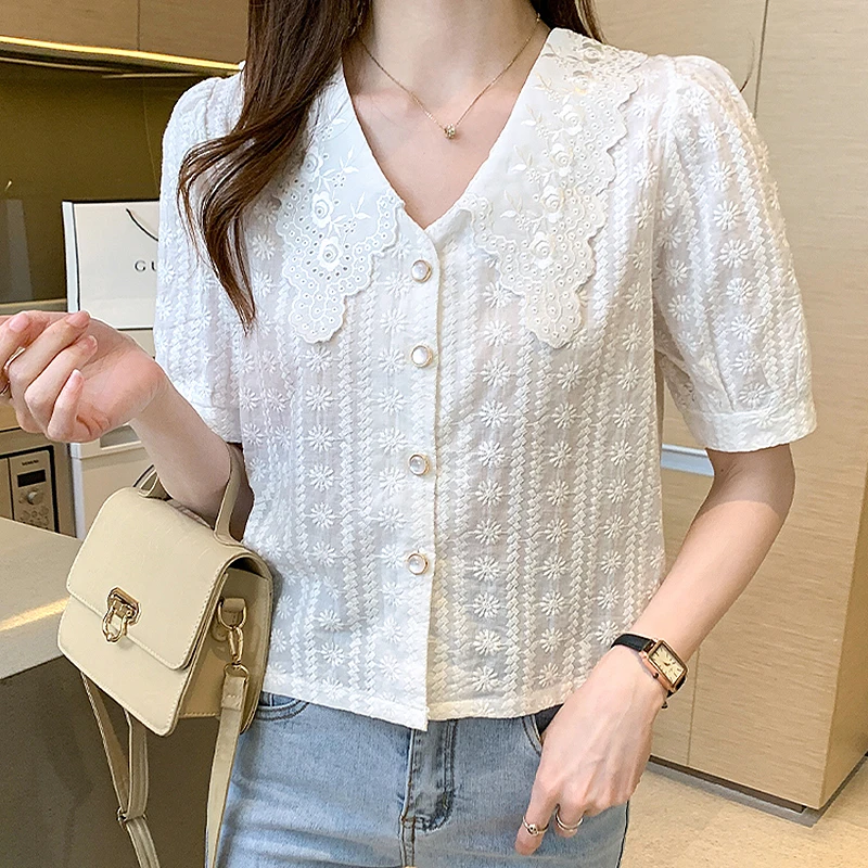 

GGRIGHT Chemise Femme Peter Pan Collar Embroidery Shirts Tops Women Blusas Y Camisas Button Up White Shirt Summer Ladies Tops