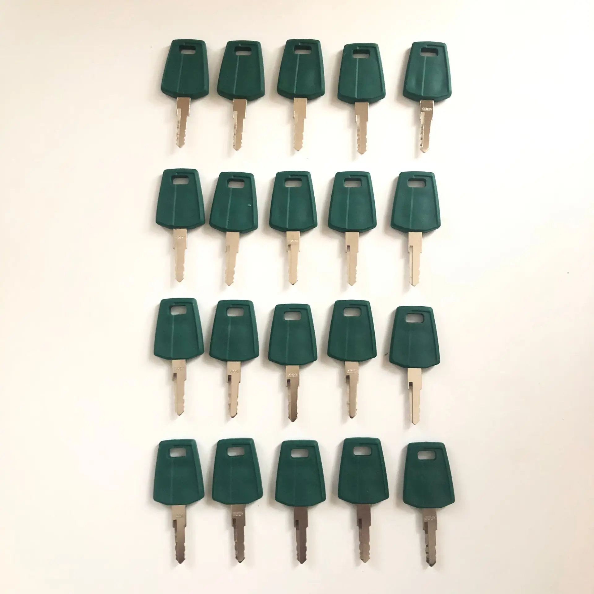 

20pcs F series Wheel Loader Heavy Equipment Key C001 11444208 For Volvo