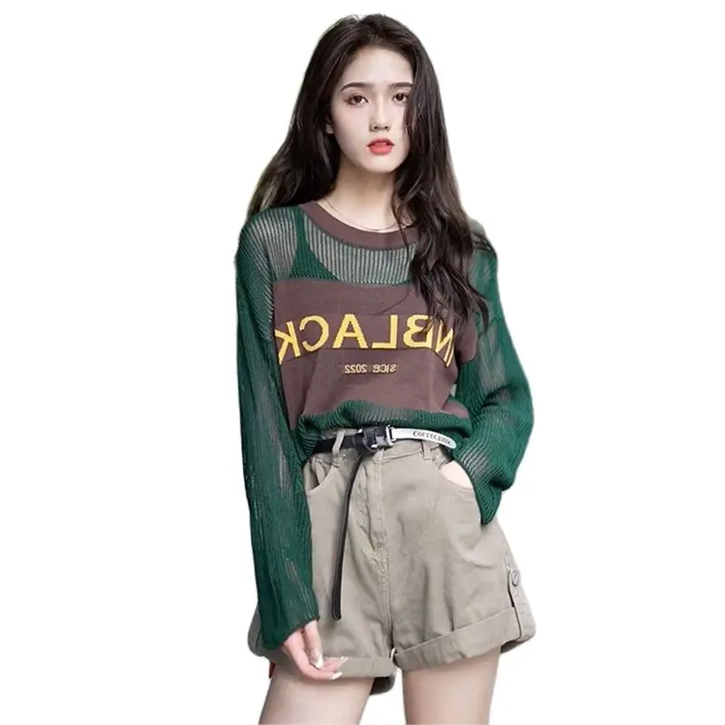 

Тонкая Вязаная футболка из ледяного шелка с вырезами, уникальный зеленый Вязаный топ для женской одежды, Летние повседневные солнцезащитные футболки AC625