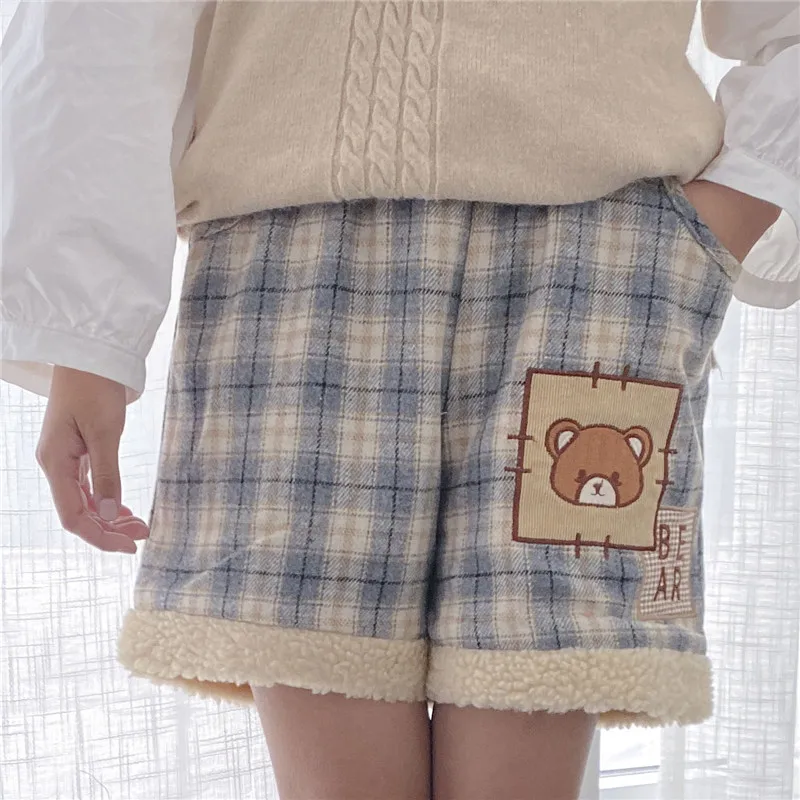 

Soft Girl New Winter Warm Shorts Kawaii Bear Women Wool Shorts Mori Girl Vintage Plaid Cute Cartoon Fluffy Shorts Woollen Bottom