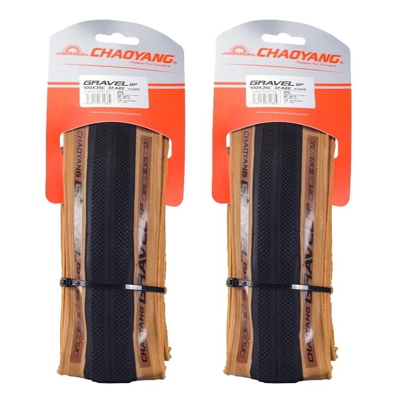 CHAOYANG フライングダイヤモンド　700x35cタイヤ と3本チューブ CHAOYANG フライングダイヤモンド 700x35cタイヤ と3本チューブ